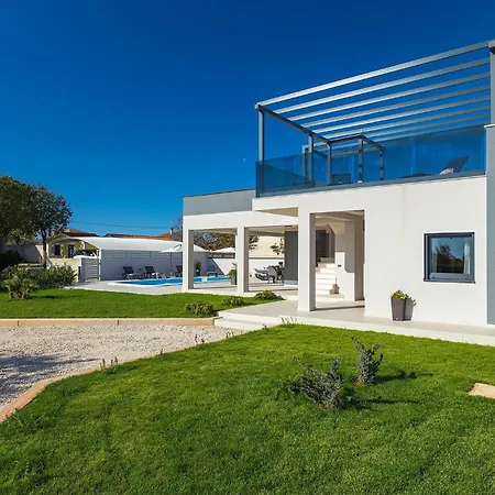 Bella Holiday home Pula