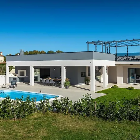 Bella Holiday home Pula