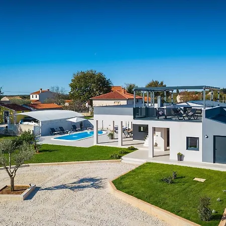 Bella Holiday home *